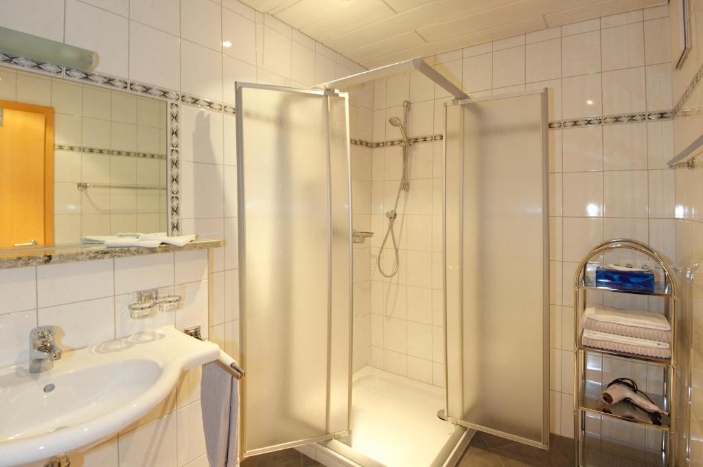 Haus Muntschnei Apartment Sankt Gallenkirch Ruang foto